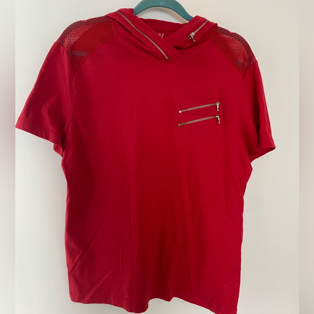 INC Men’s hooded tee